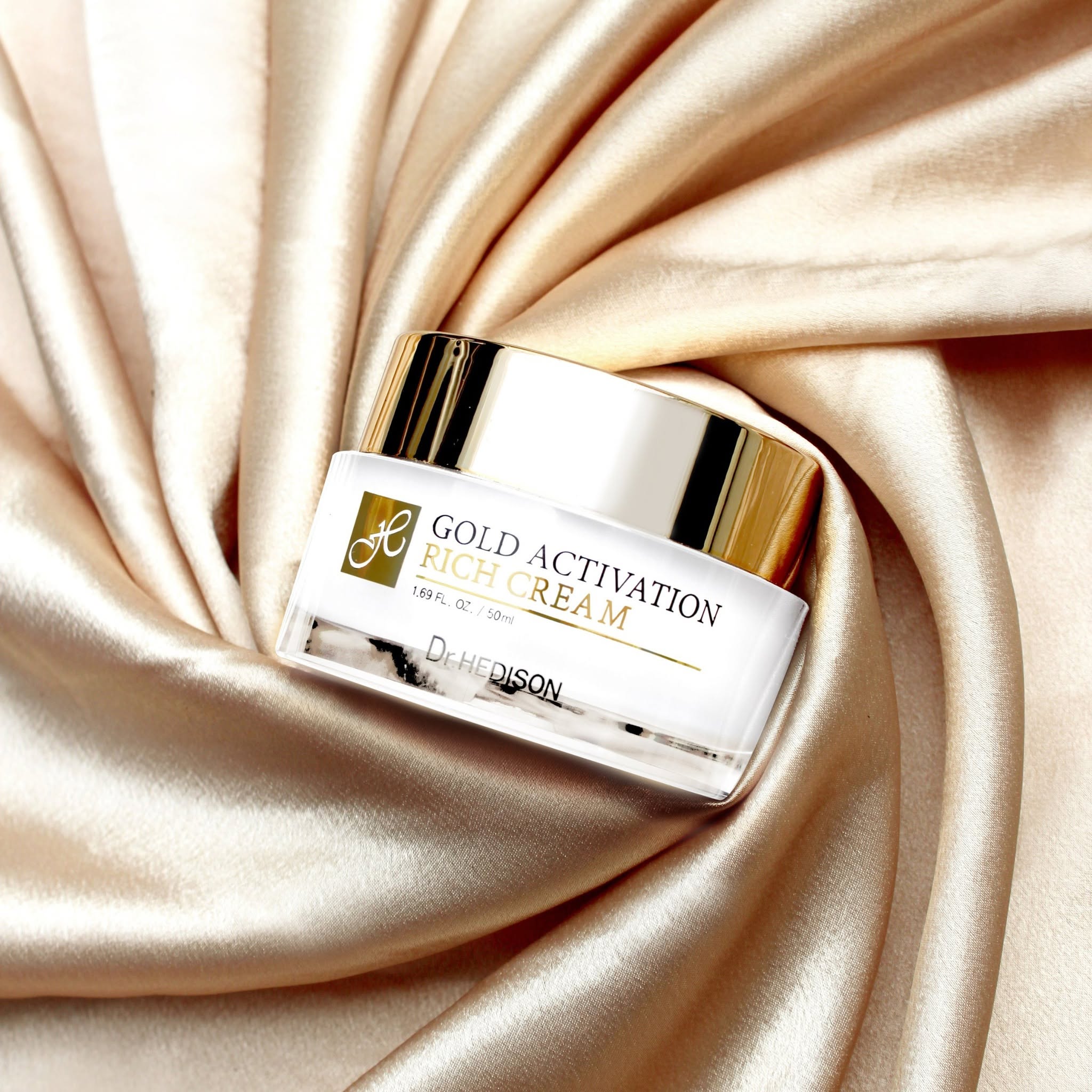 Kem vàng dưỡng sáng và chăm sóc da lão hóa Dr.HEDISON Gold Activation Rich Cream.jpg