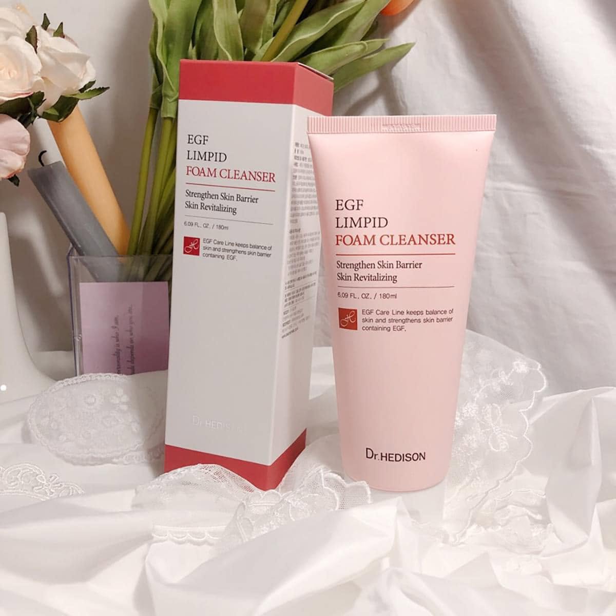 Sữa rửa mặt dạng bọt tái tạo, hỗ trợ phục hồi  da Dr.HEDISON EGF Limpid Foam Cleanser.jpg