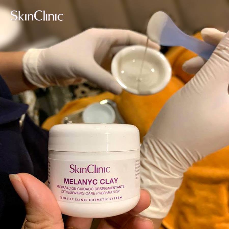 Tinh chất peel bong tróc chuyên cho da lão hóa tối màu nám nhẹ SkinClinic Melanyc Clay 2.jpg