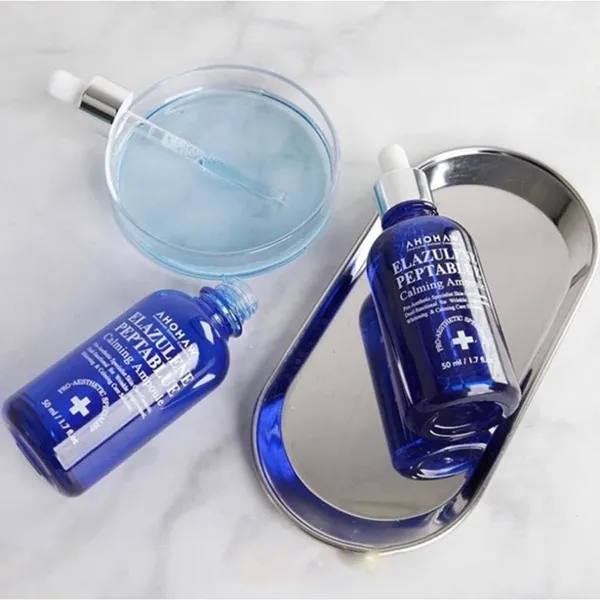 Tinh chất phục hồi trẻ hóa tế bào sinh học Ahohwa Elazulene Peptablue Calming Ampoule 2.webp