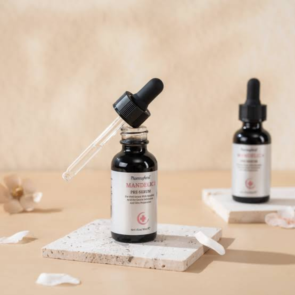 Tinh chất tẩy tế bào chết dịu nhẹ, làm sạch lỗ chân lông Pharmaform Mandelic 8 Pre-Serum (1).png