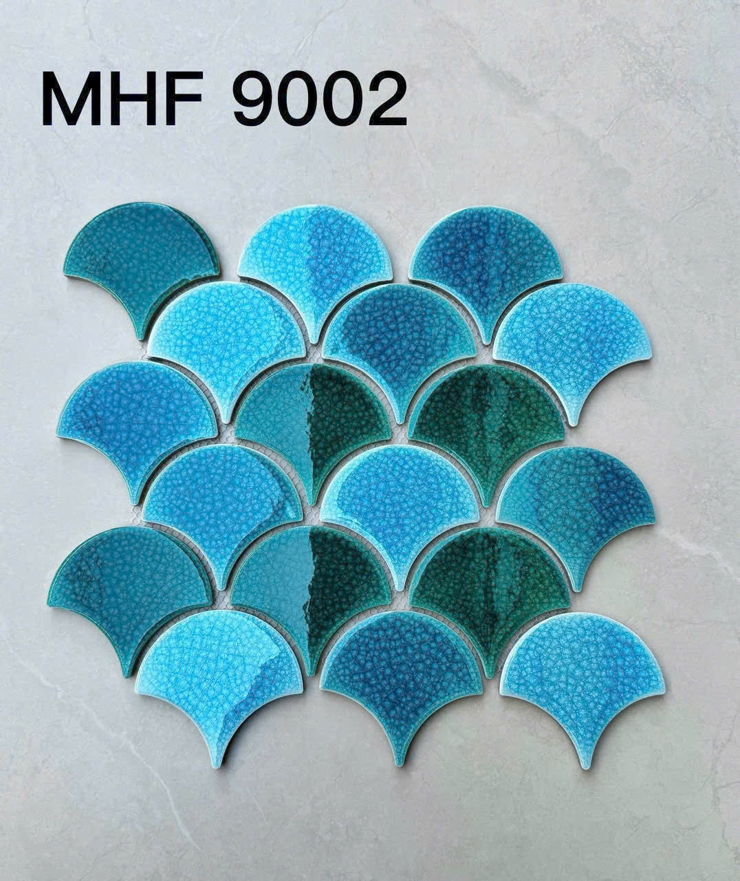 Gạch mosaic vảy cá men rạn mix xanh MHF 9002