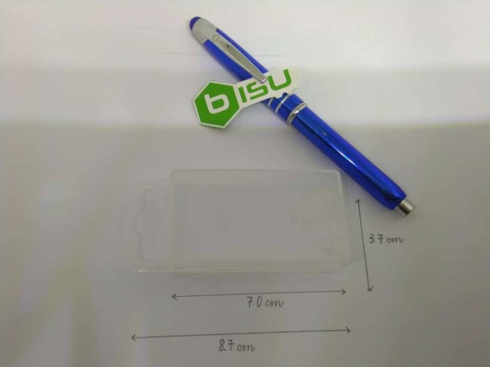 Hộp nhựa trắng đựng đồ - có móc treo 8.7cm loại nhỏ (7.0 x 3.7 x 2.0)
