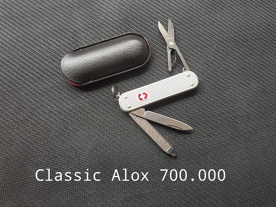 Dụng cụ đa năng Victorinox - 58mm - Classic Alox