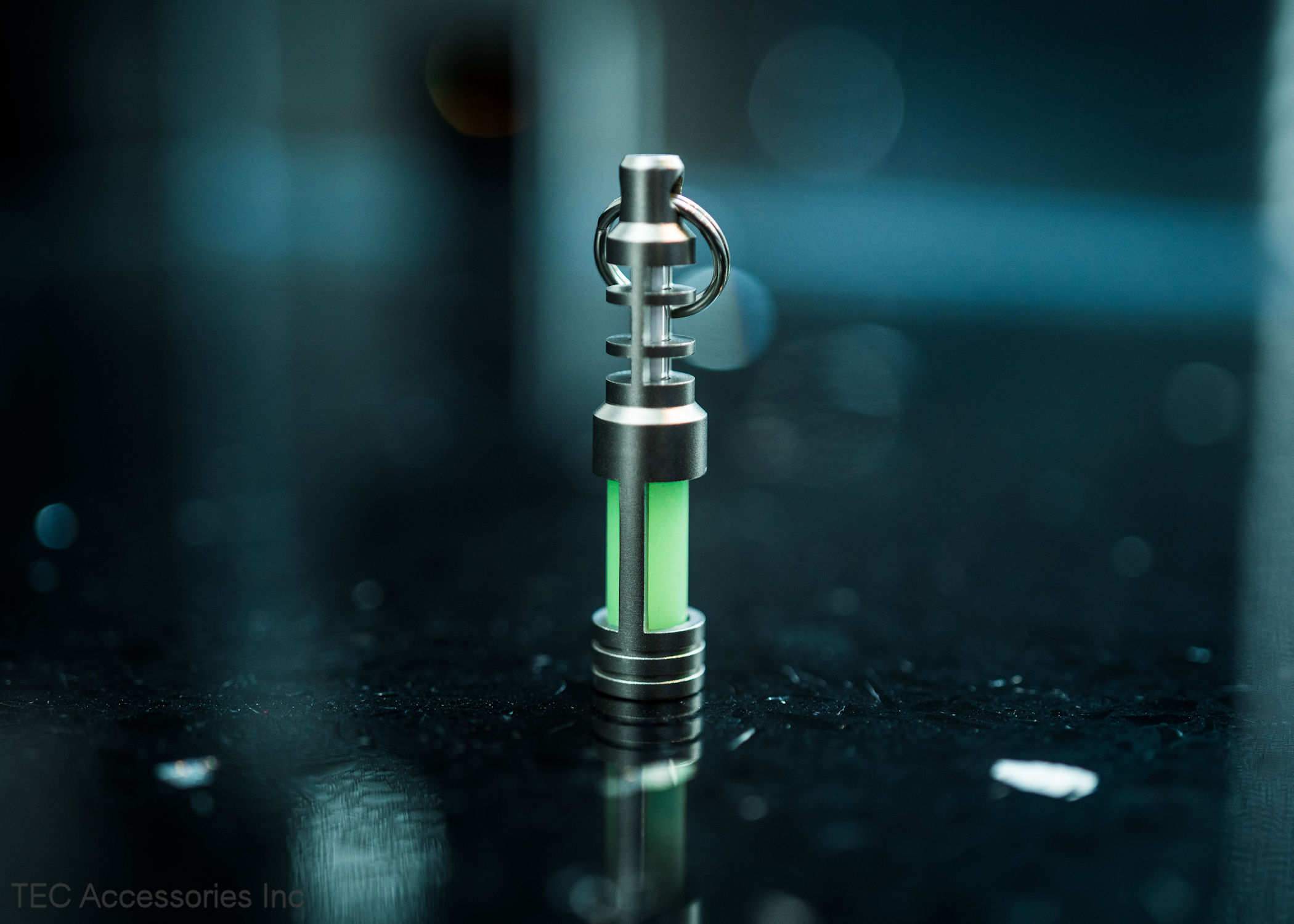 TEC-SCR-EG Isotope Chain Reaction Fob Green Glow ( không kèm tritium)