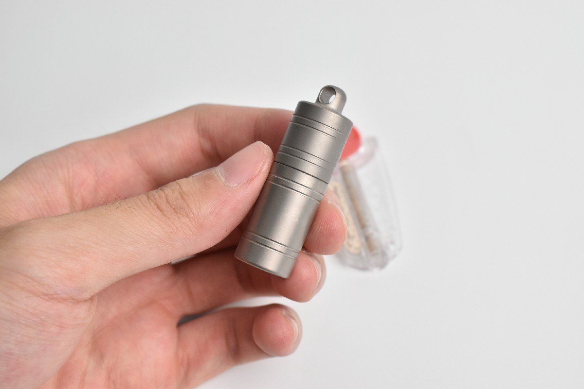 EDC - Bật lửa nhộng Titanium Lighter T37 50*15mm (kèm đá và bấc)