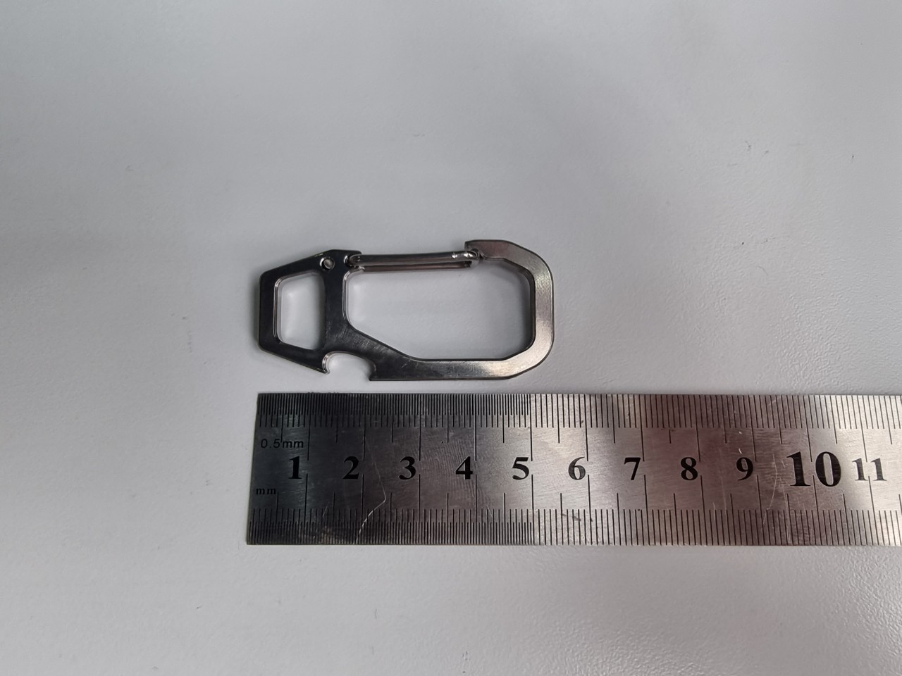 Móc khóa EDC - Carabiner Titanium - Kèm khui nắp chai ( T61 C.Ti.B.54*26mm)