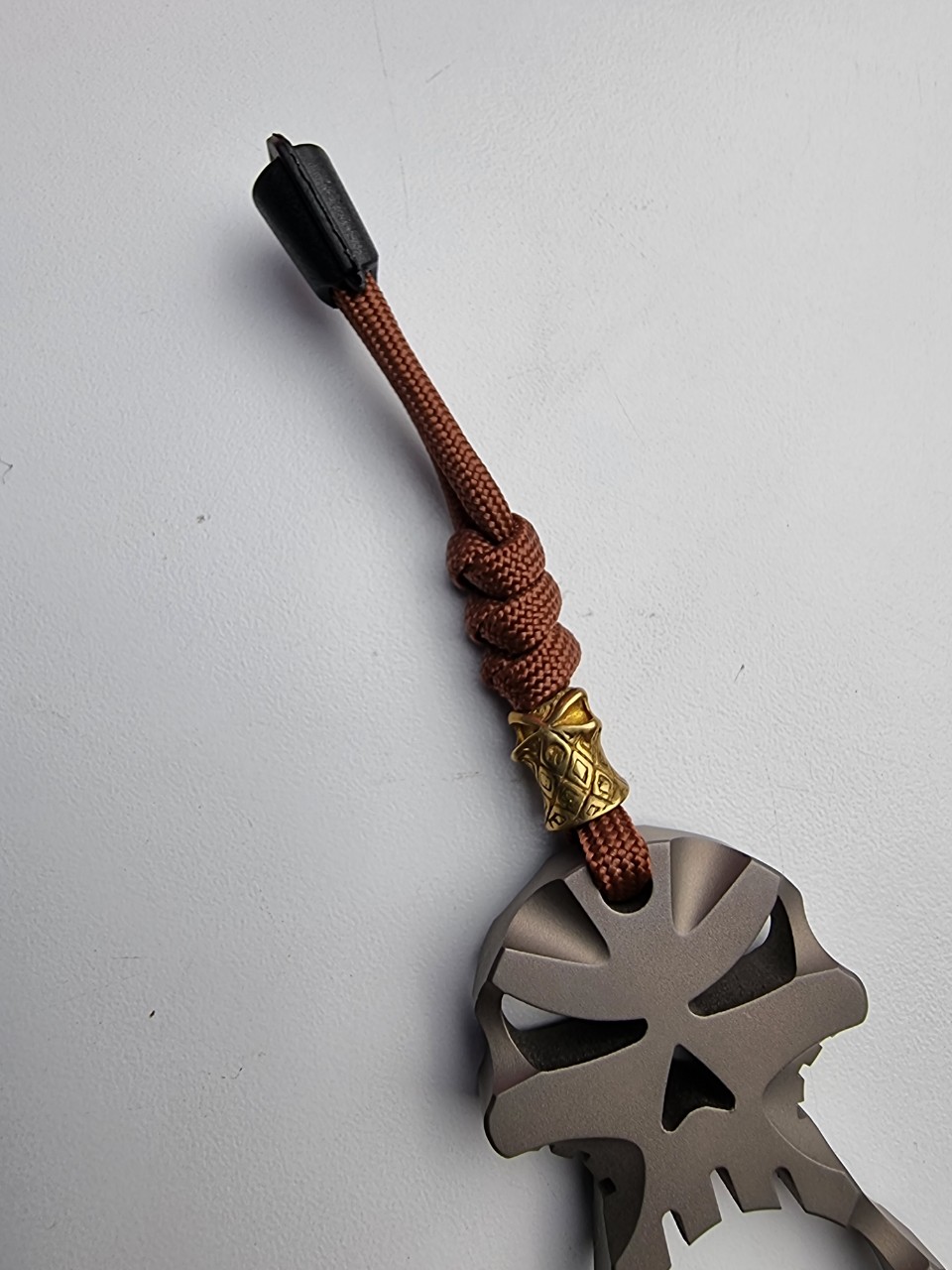Tay đấm Titanium Self Defense Sand blasted (Hình Skull 7cm)