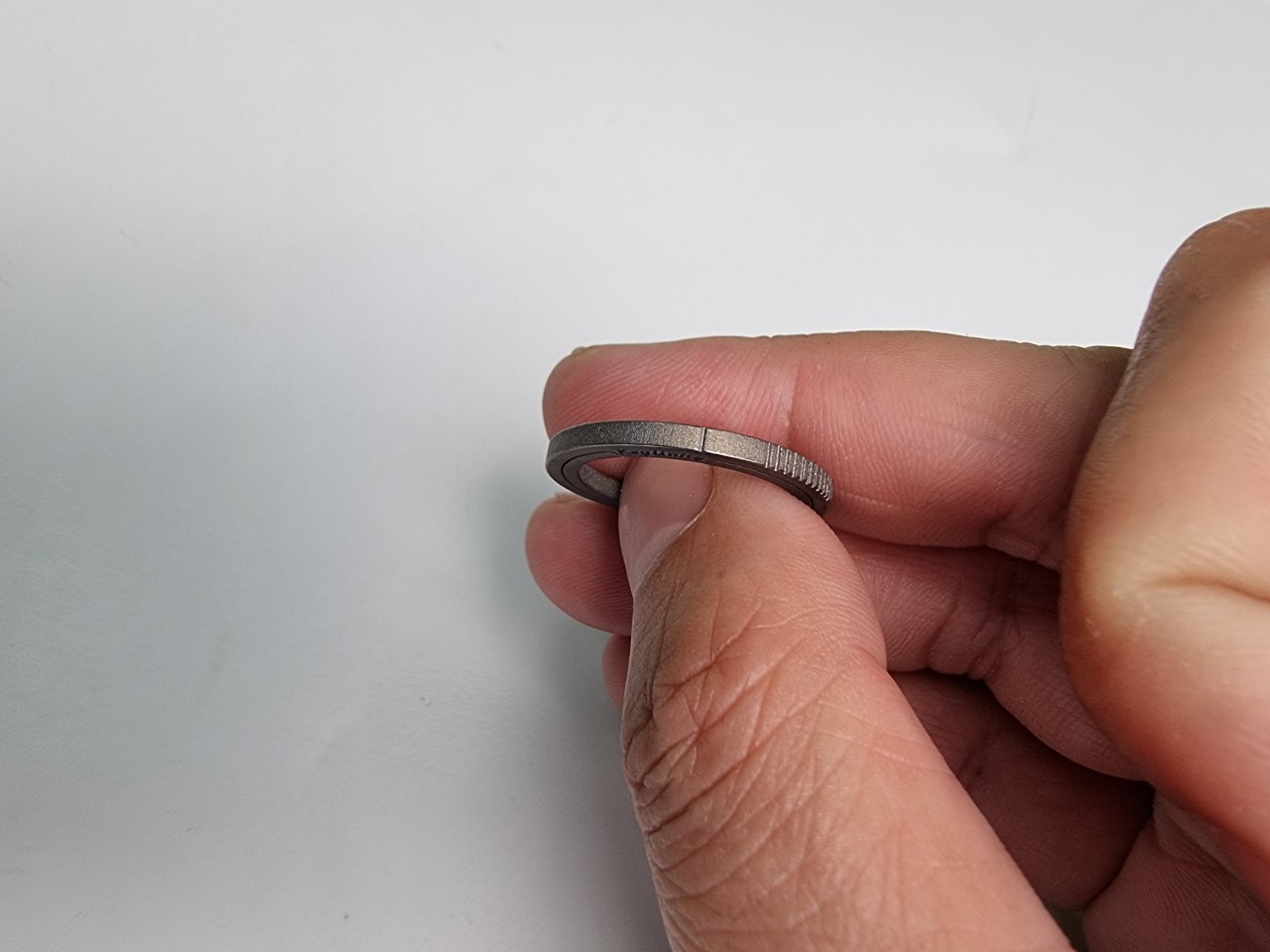 KeyUnity - KA12 RING TITANIUM  ( M )