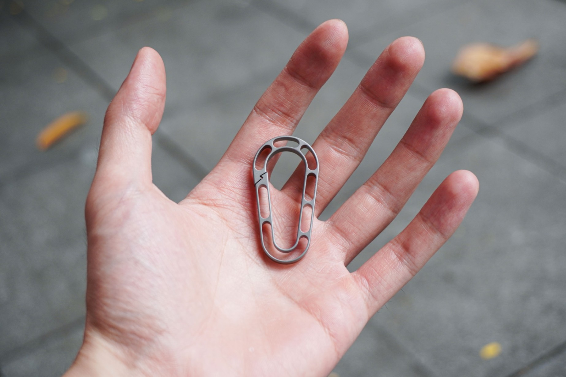 Móc khóa MARATAC Titnaium Skeleton Carabiner