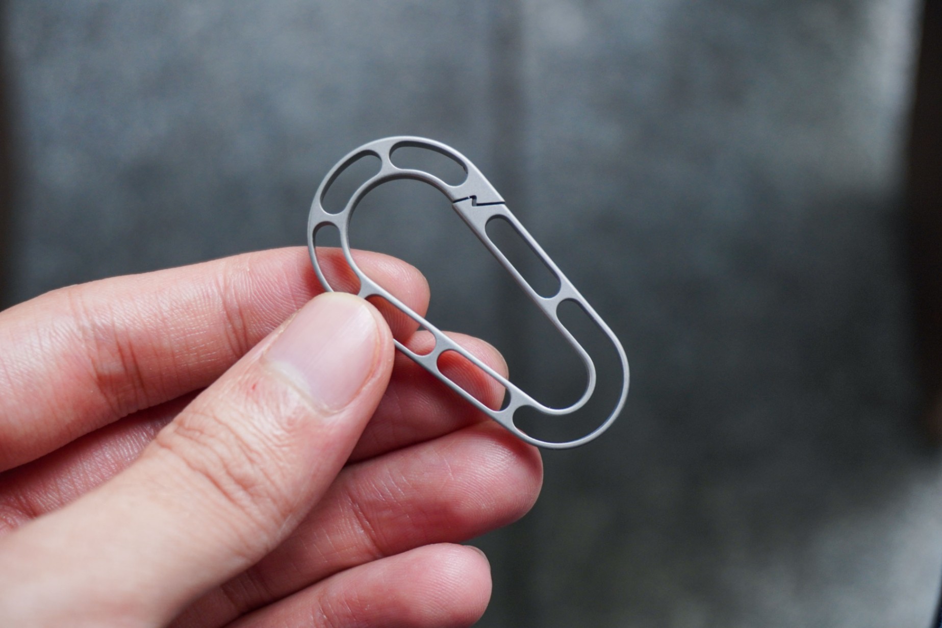 Móc khóa MARATAC Titnaium Skeleton Carabiner