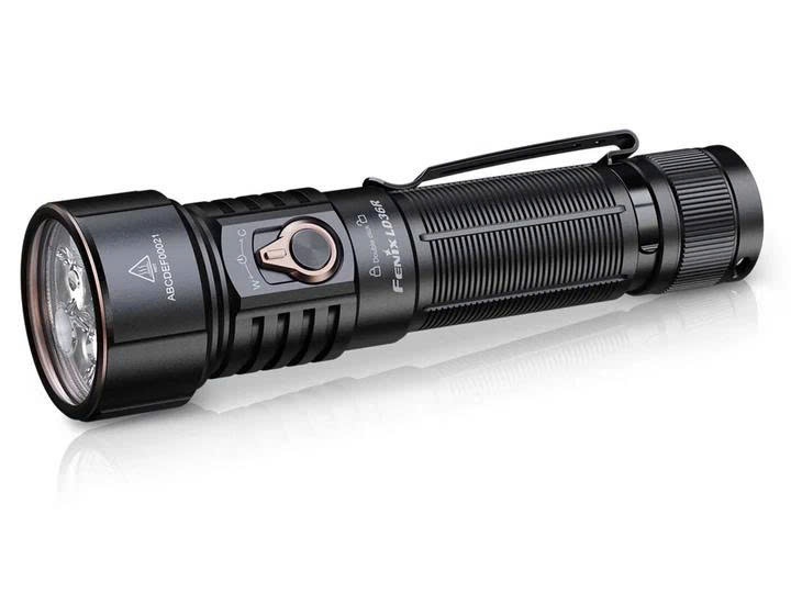 Đèn pin FENIX LD36R (3600 lumen) - LED RGB