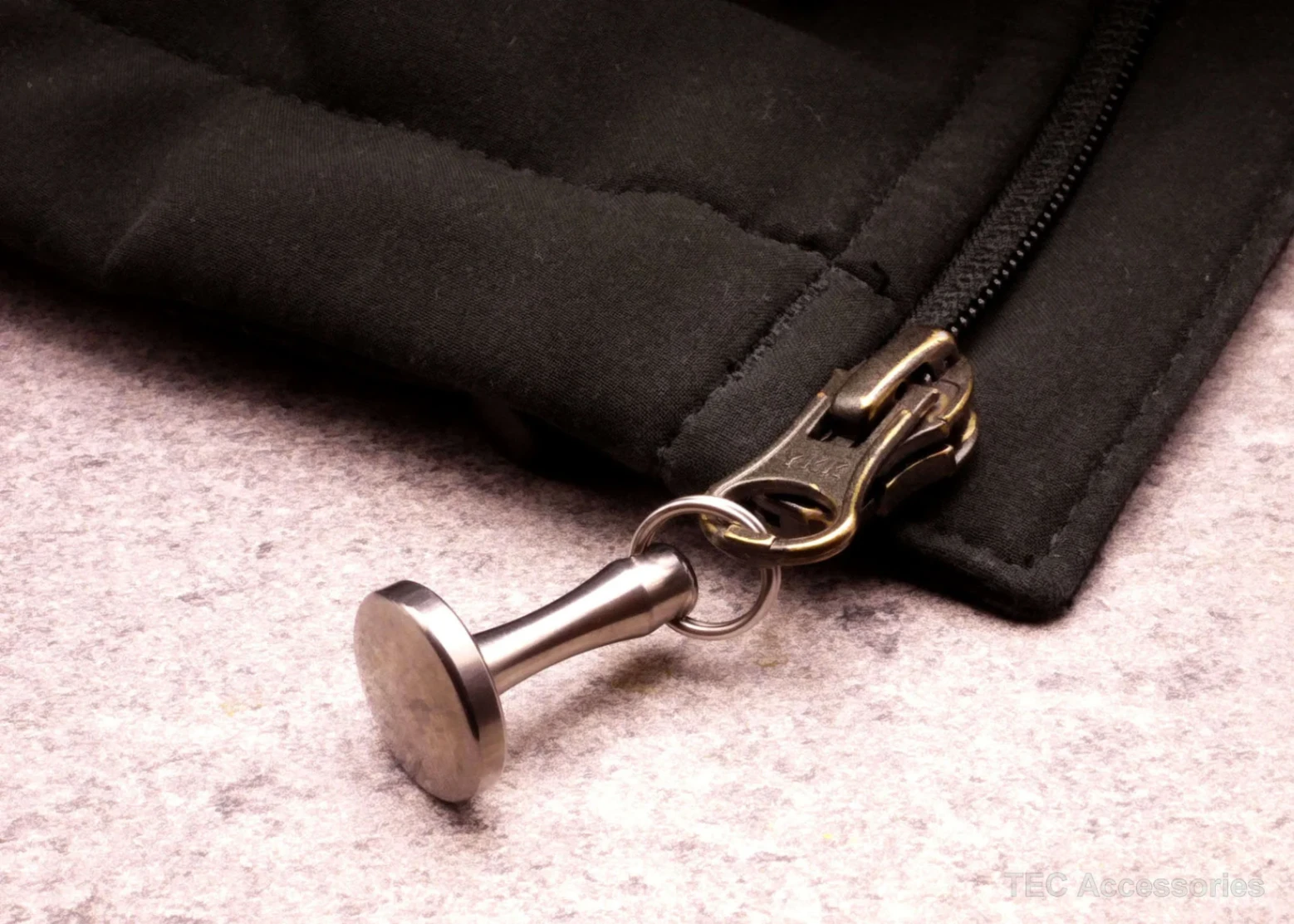 TEC - Móc kéo khóa Titanium Zip-Ti