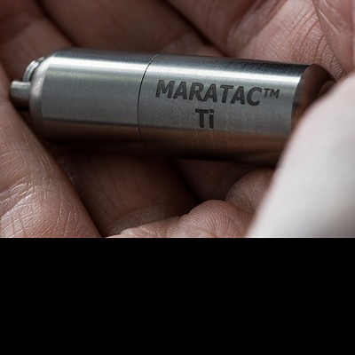 Maratac Bật lửa nhộng Peanut Lighter Titanium