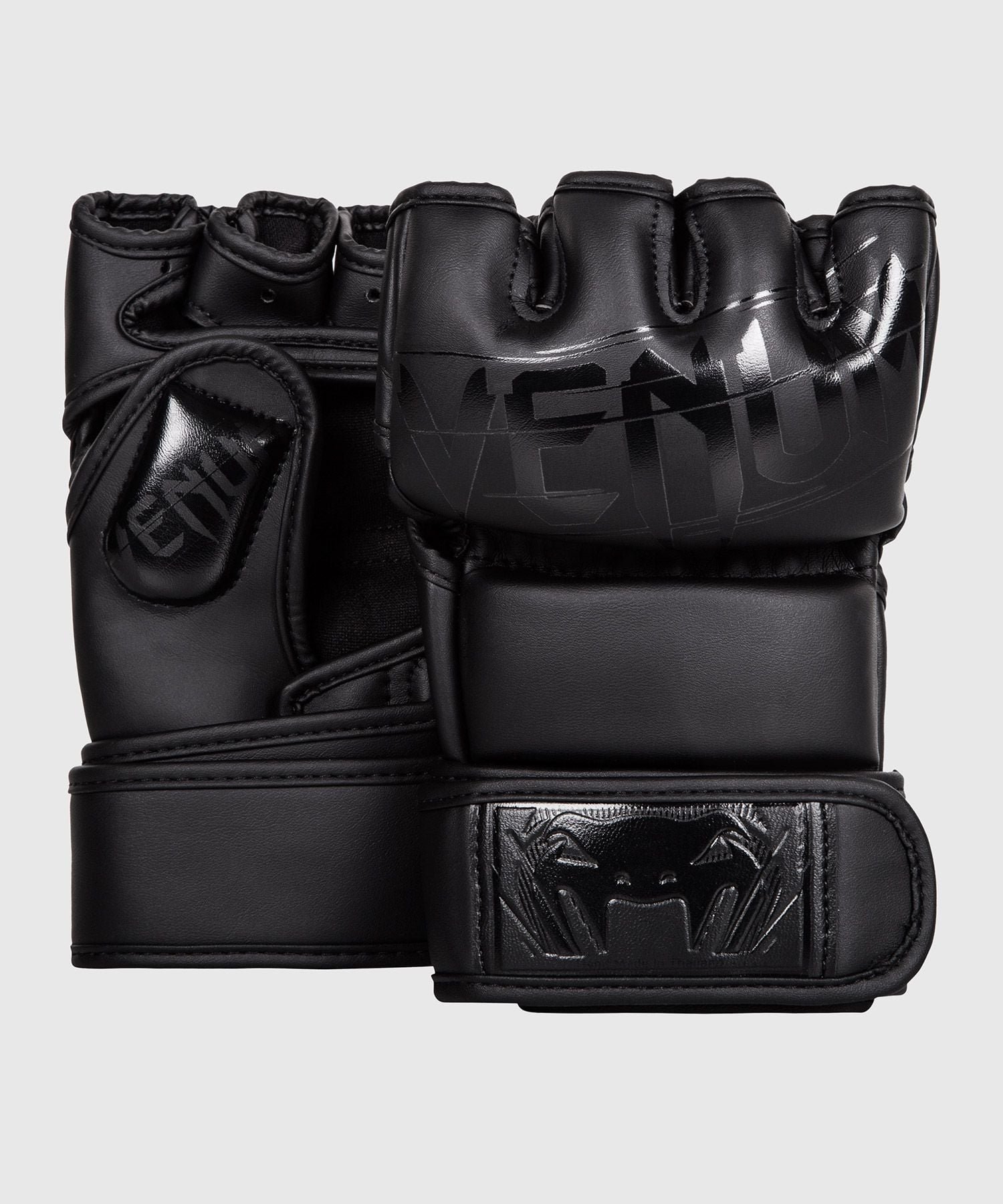 GĂNG TAY MMA VENUM UNDISPITED 2.0 - ĐEN/ĐEN/ ĐEN