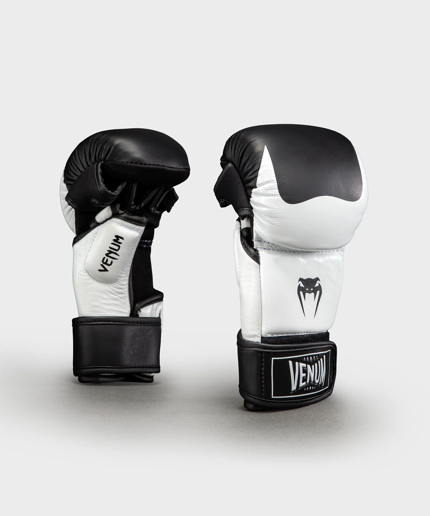 GĂNG TAY VENUM ATTACK 2.0 LEATHER MMA SPARRING GLOVES - BLACK/WHITE