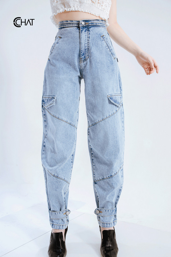 Quần jeans bổ thân cúc gấu