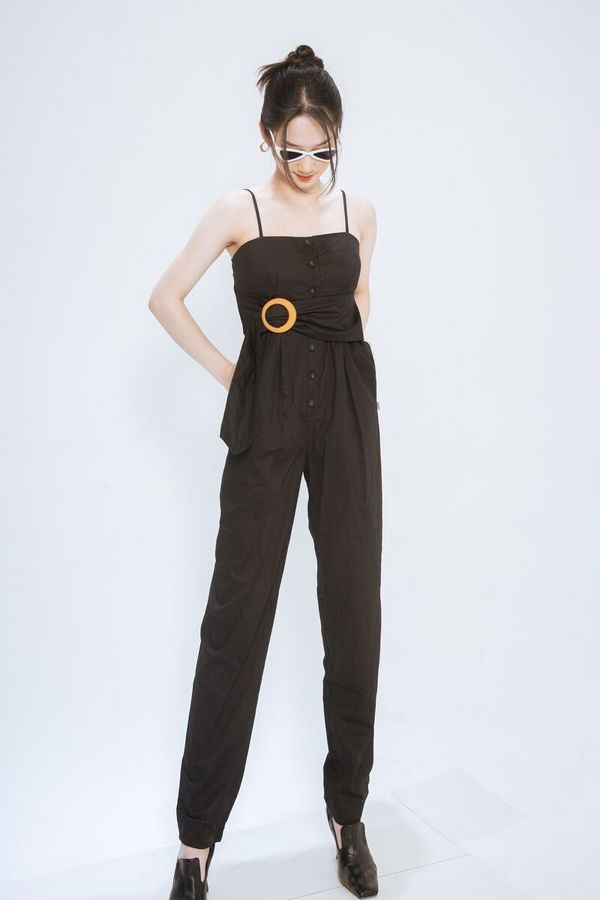 Những mẫu jumpsuit đẹp sang trọng cho nàng