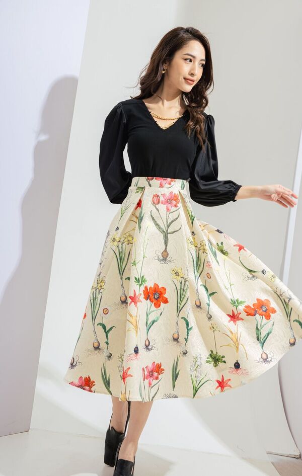 Mặc đẹp như sao Việt với các mẫu váy mùa hè | Báo Gia Lai điện tử