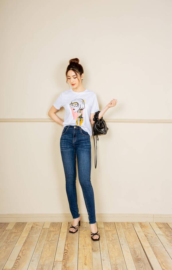 Quần jeans skinny xanh đậm