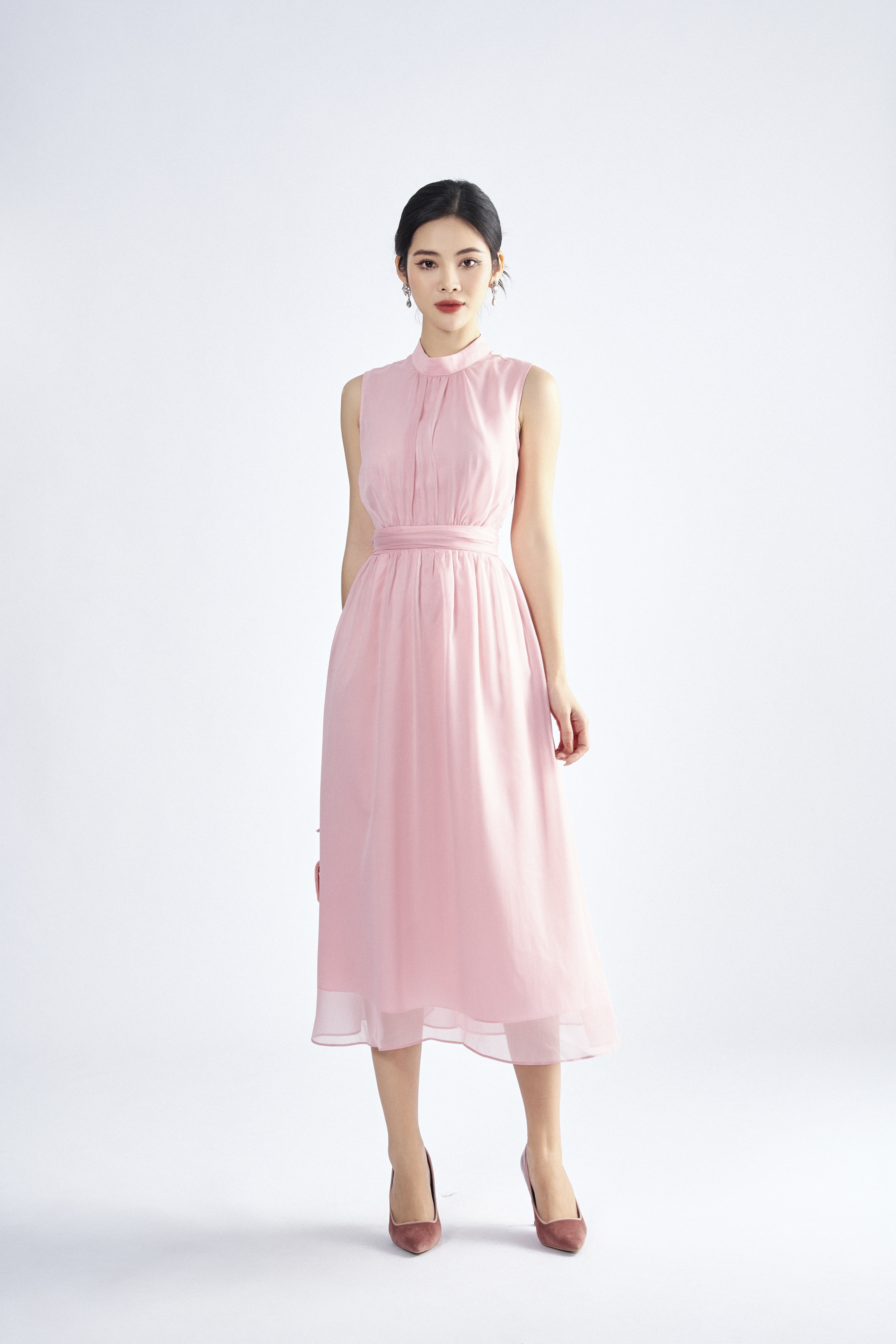 Mua Đầm Voan Hoa Dáng Dài Cổ Chữ V,Váy Hoa Nhí Vintage Dáng Xoè Đuôi Cá  Chất Vải Mềm Mát Da177 xanh - 2XL tại Hai Fashion | Tiki