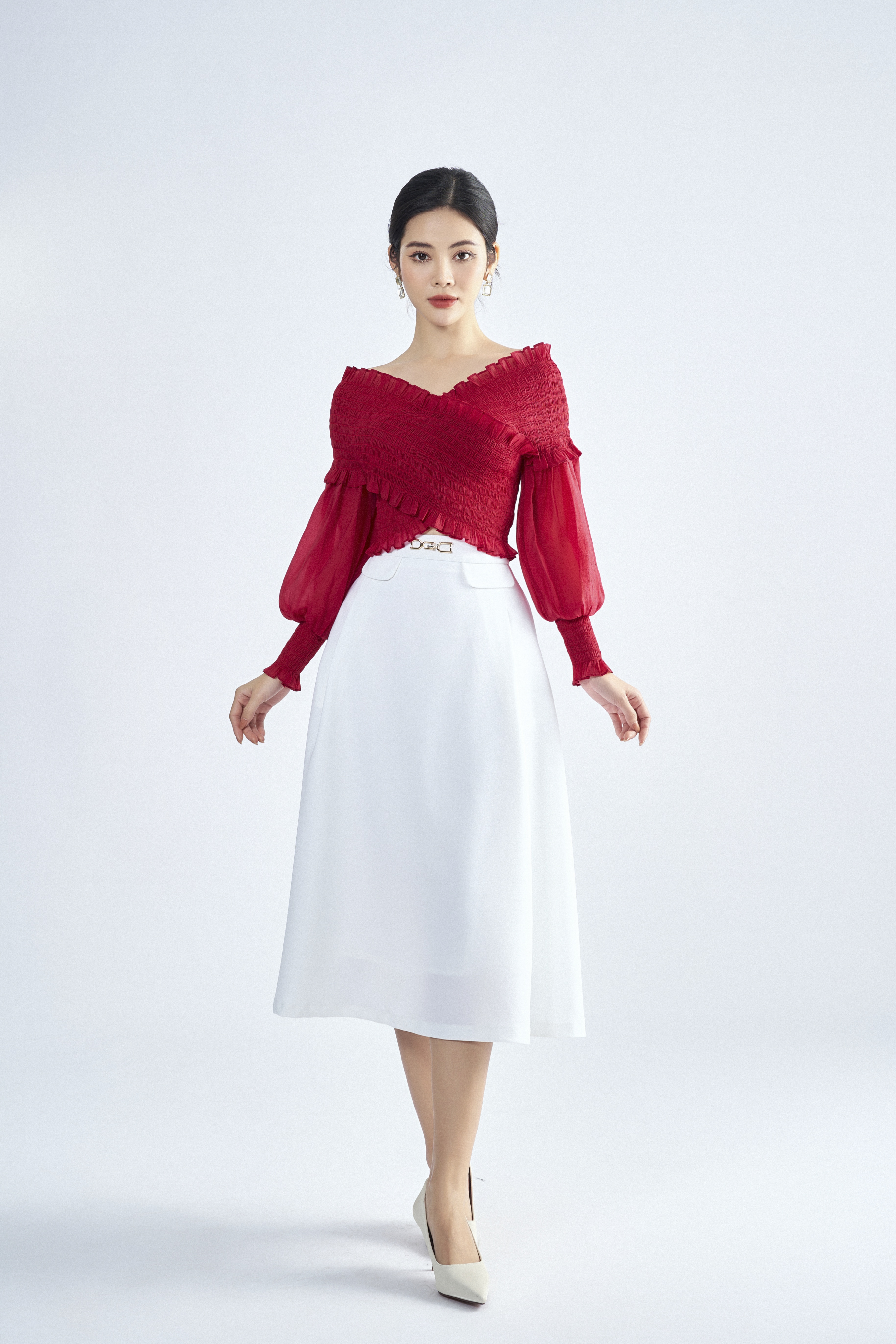 Chân váy xòe hai lớp ren trắng ELITE TRẦN by LINHELITE - Chân váy |  ThờiTrangNữ.vn