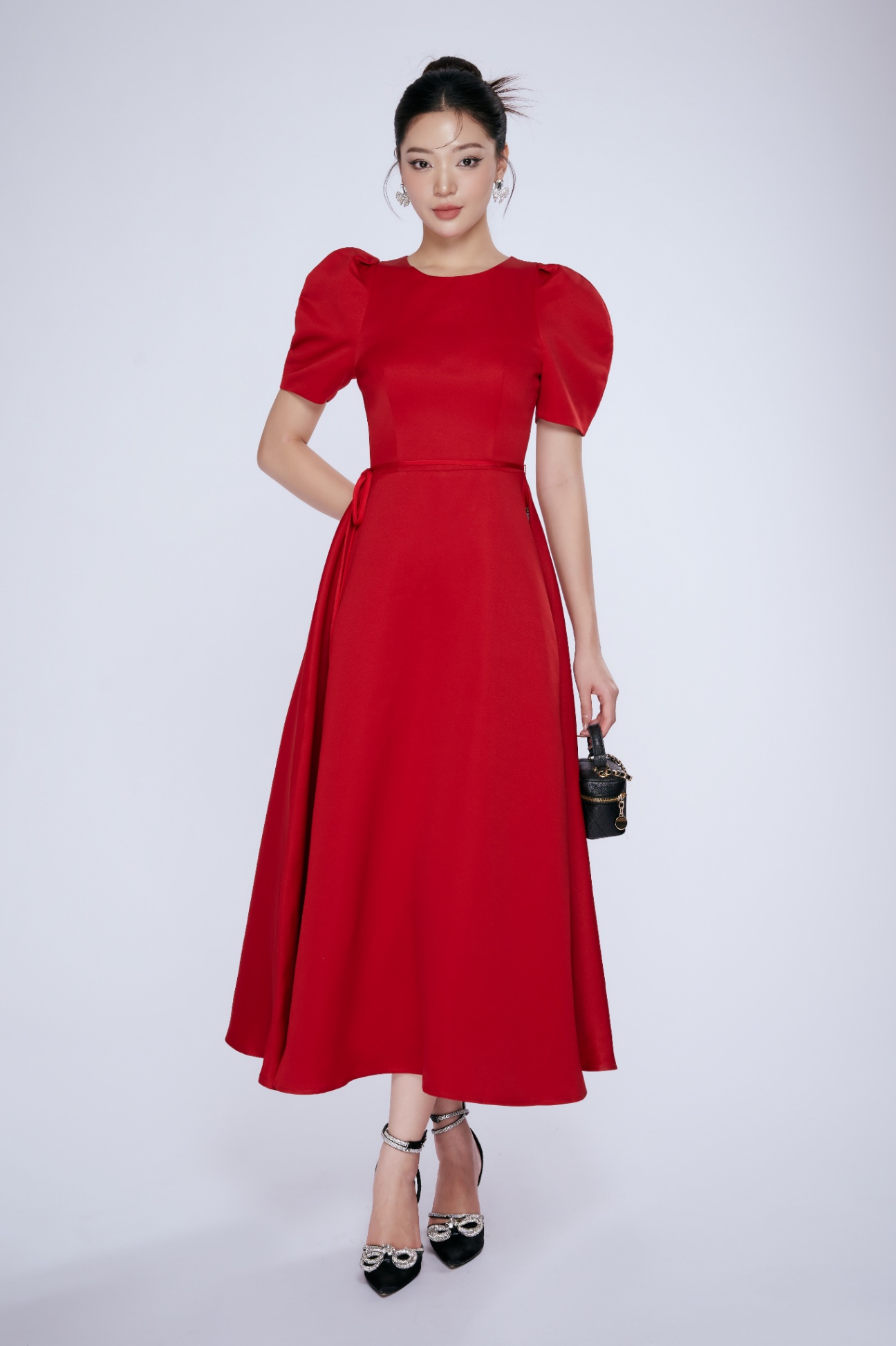 Váy xòe đỏ lượn eo tay bồng - 3666