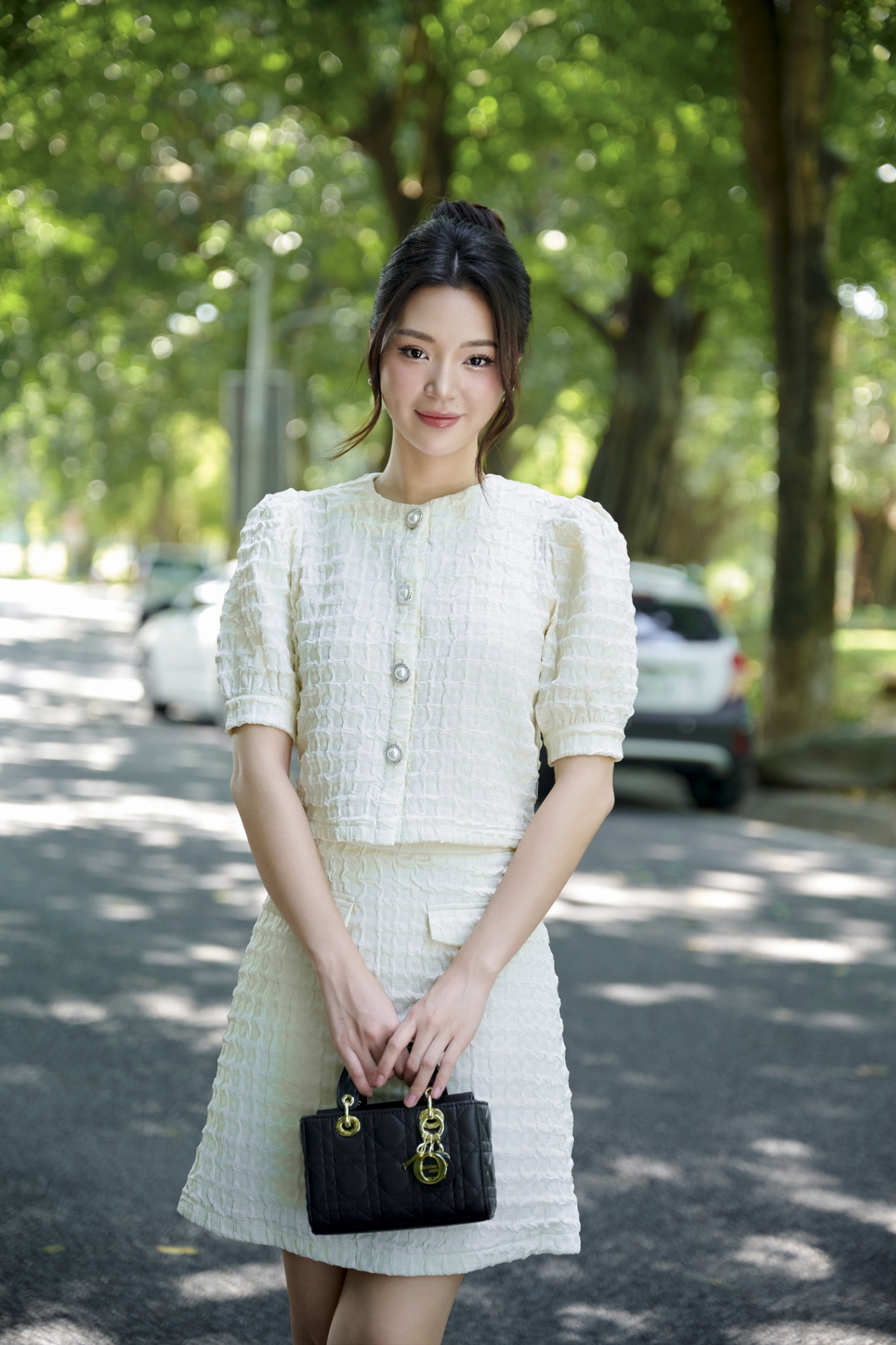 Set áo váy gile Quảng Châu thiết kế áo sát nách và chân váy xòe ngắn xếp ly  siêu xinh, Set váy dự tiệc sang trọng rẻ đẹp | Shopee Việt Nam