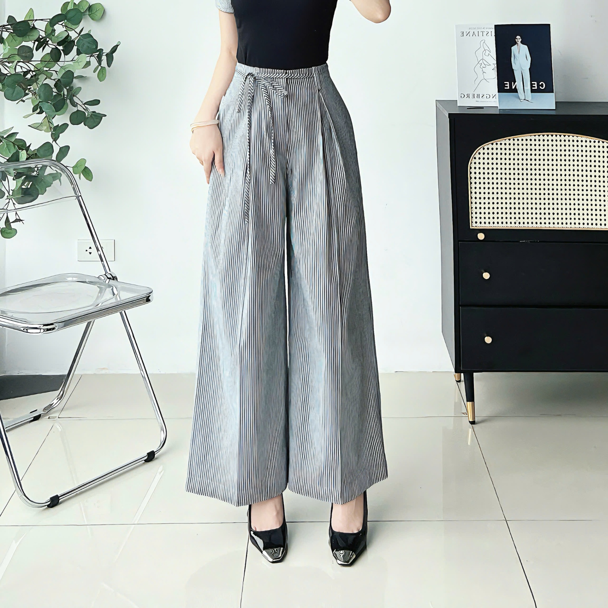 Quần kẻ kaki Mystica