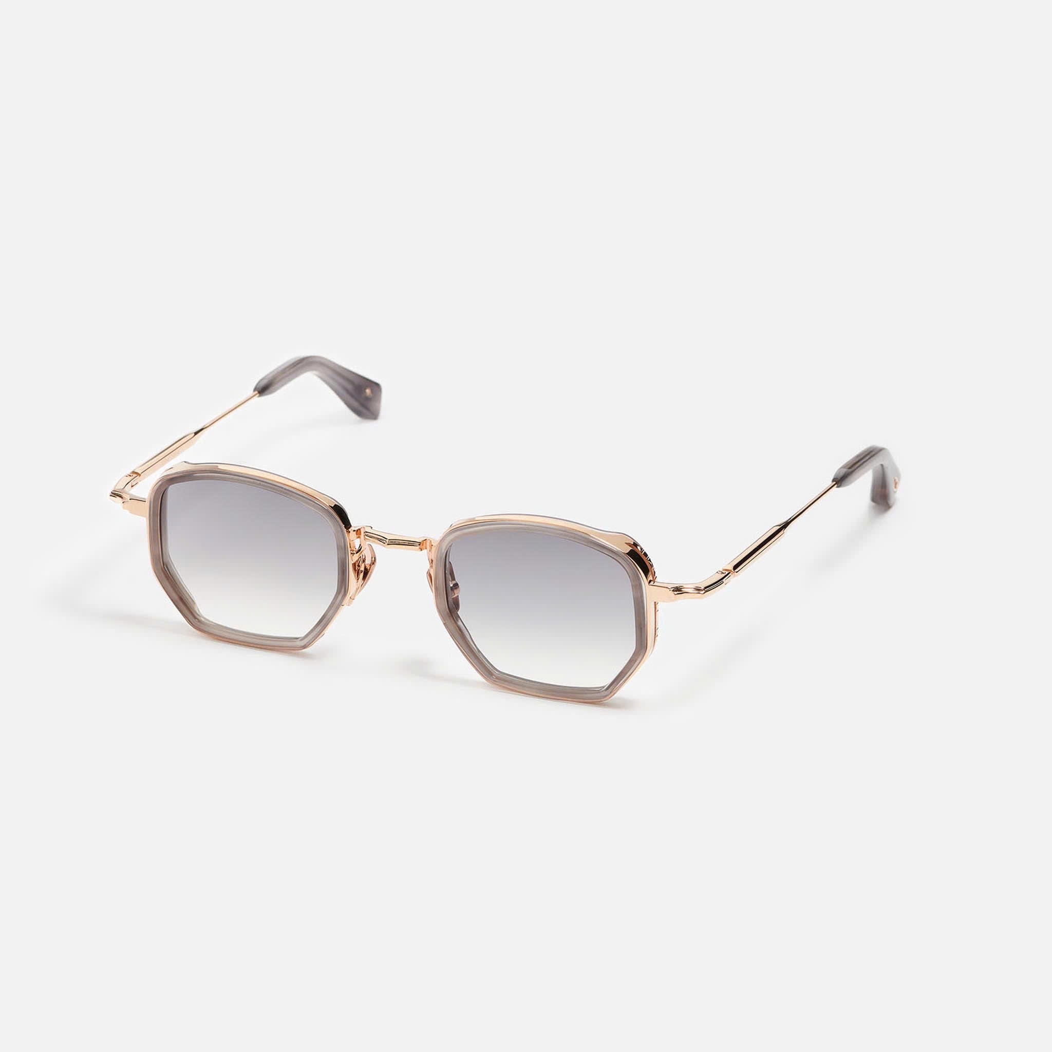 JOE