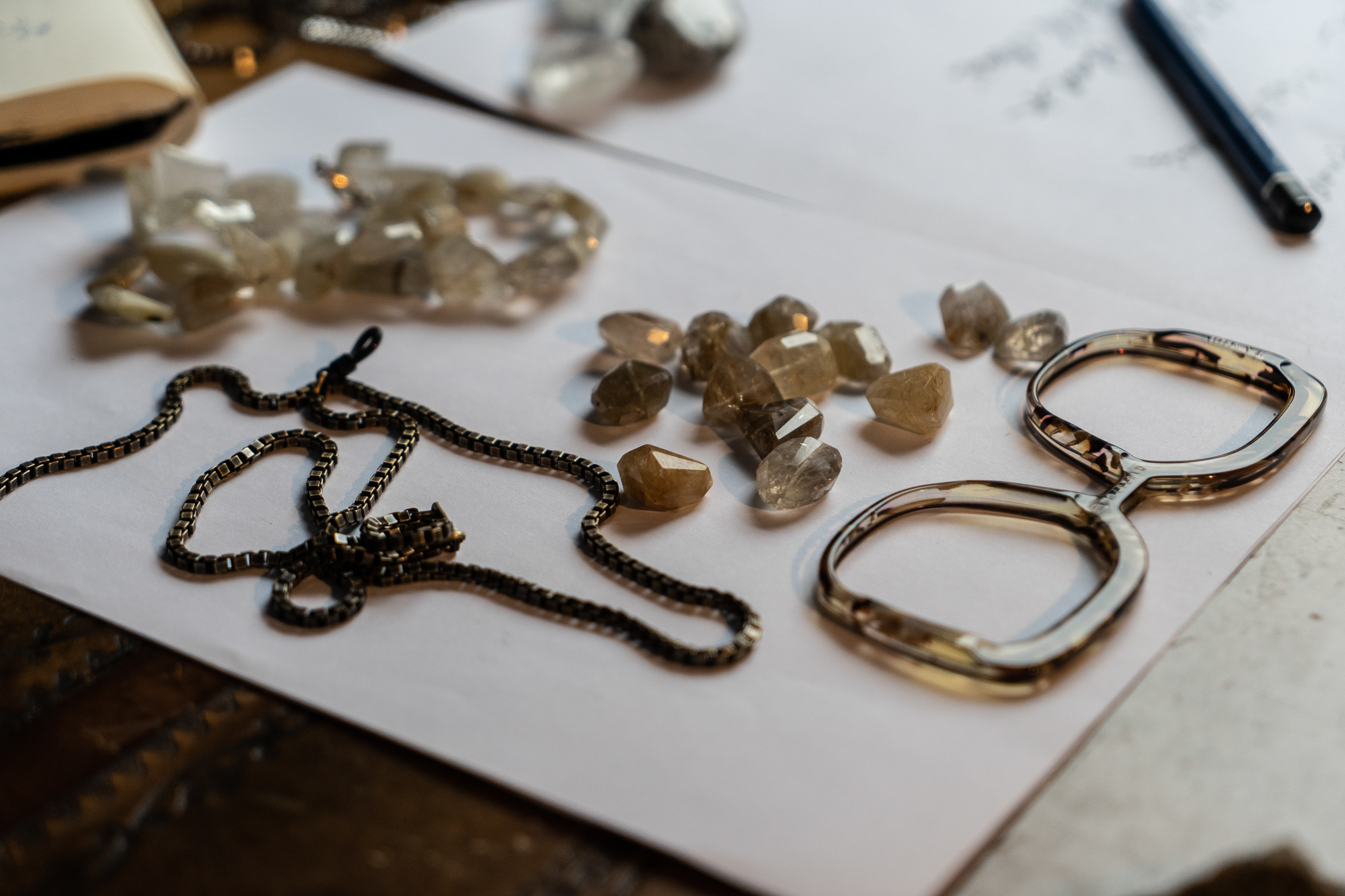 PANTOS-GEMSTONE-GOLDEN-KIT_DSC04520-1.jpg