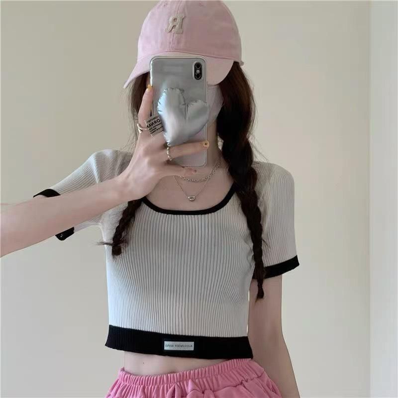 XẢ ÁO LEN MONGTOGHI CROPTOP - AL09