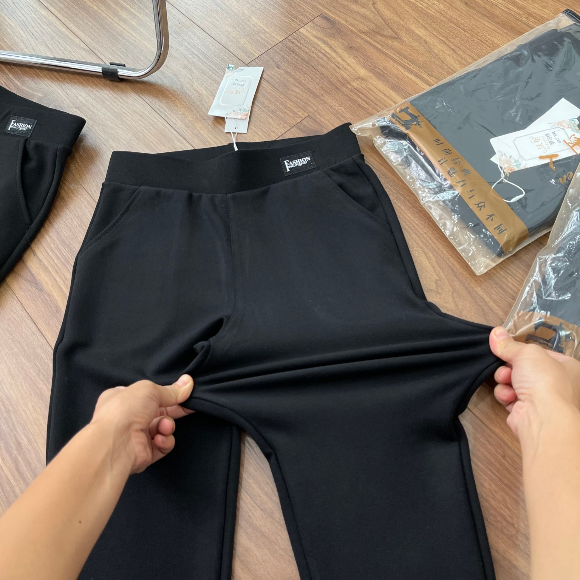 QUẦN LEGGING QC CO GIÃN CHO NỮ #692