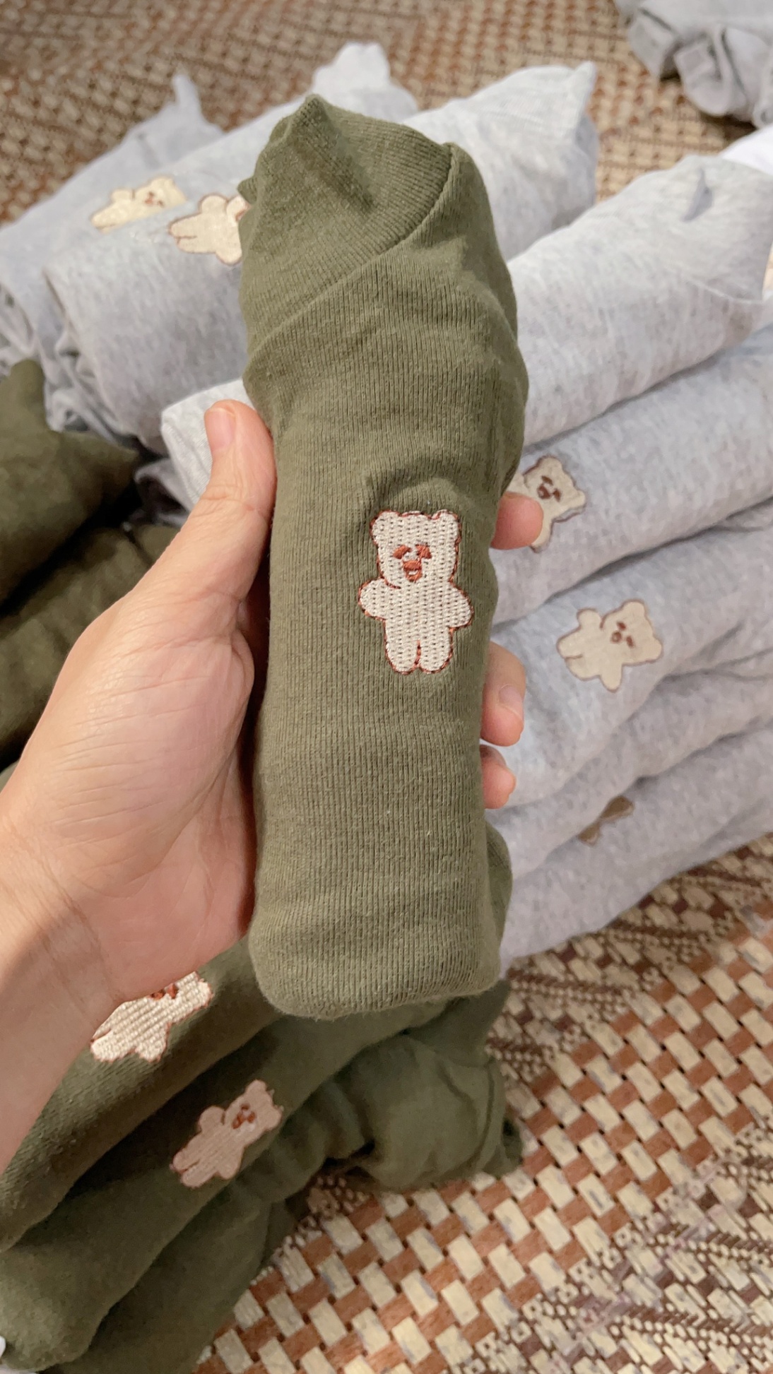 SET 3 ÁO GIỮ NHIỆT COTTON THÊU GẤU NGẪU NHIÊN