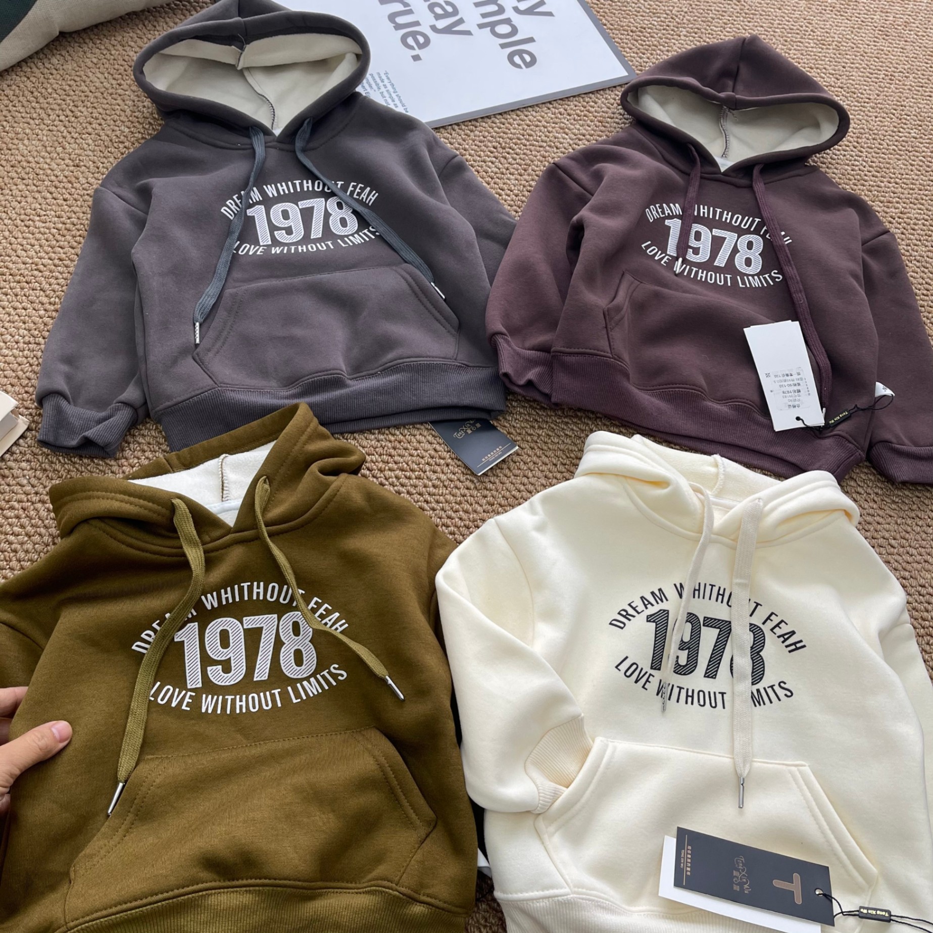 ÁO NỈ HOODIE 1978 QC LÓT LÔNG CỪU CHO BÉ