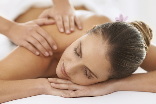 Massage Nhật Bản giúp giảm căng thẳng mệt mỏi