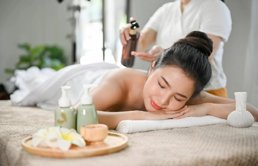 Giảm căng thẳng mệt mỏi cùng massage nuru Nam Từ Liêm