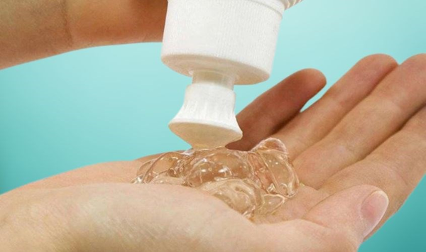 Sử dụng chất bôi trơn để giảm ma sát