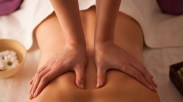Các dịch vụ phổ biến tại một cơ sở xoa bóp bấm huyệt chuyên nghiệp