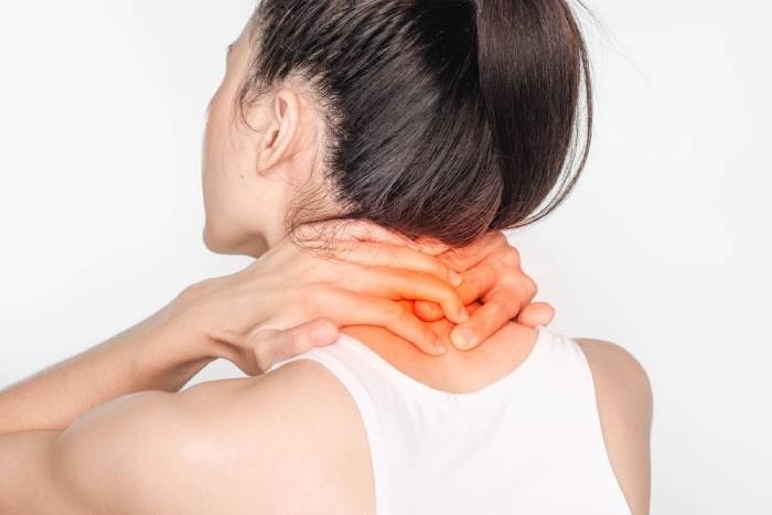 Nguyên nhân khiến tình trạng đau mỏi cổ vai gáy ngày càng phổ biến