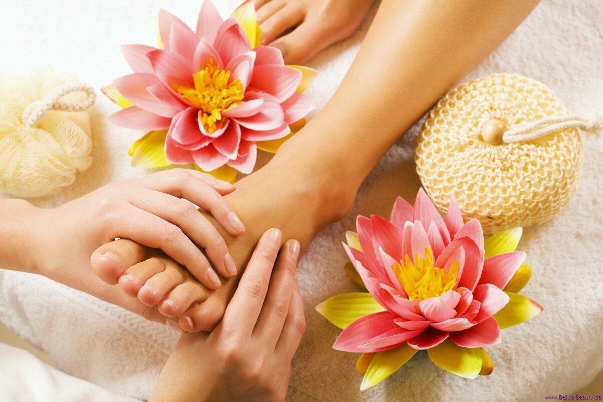 Lợi ích massage chân đối với sức khỏe