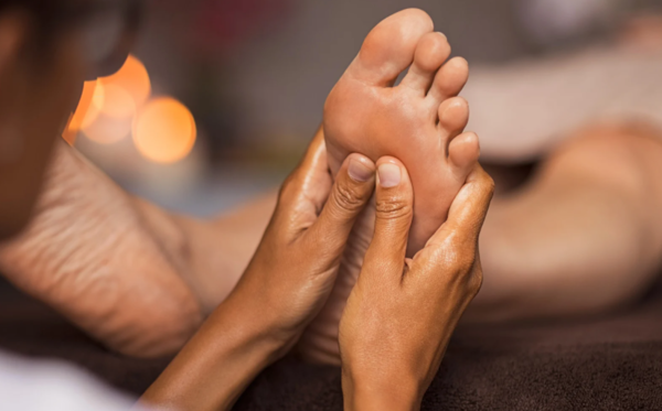 massage-da-nong-va-massage-body-1.png