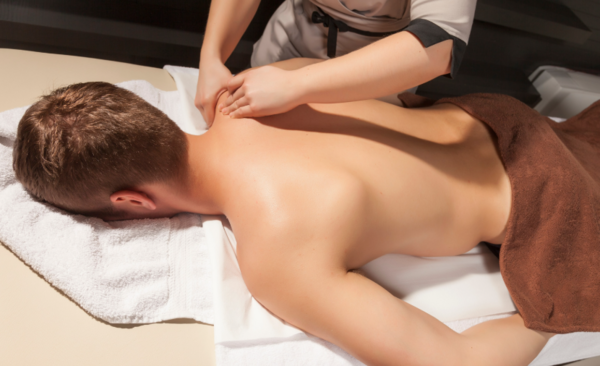 massage-da-nong-va-massage-body-3.png