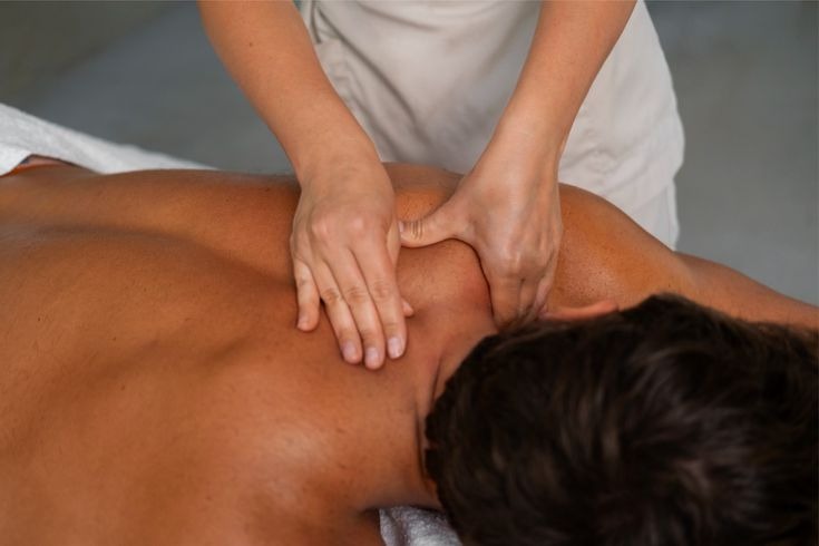 Đội ngũ 100% kỹ thuật viên bài bản