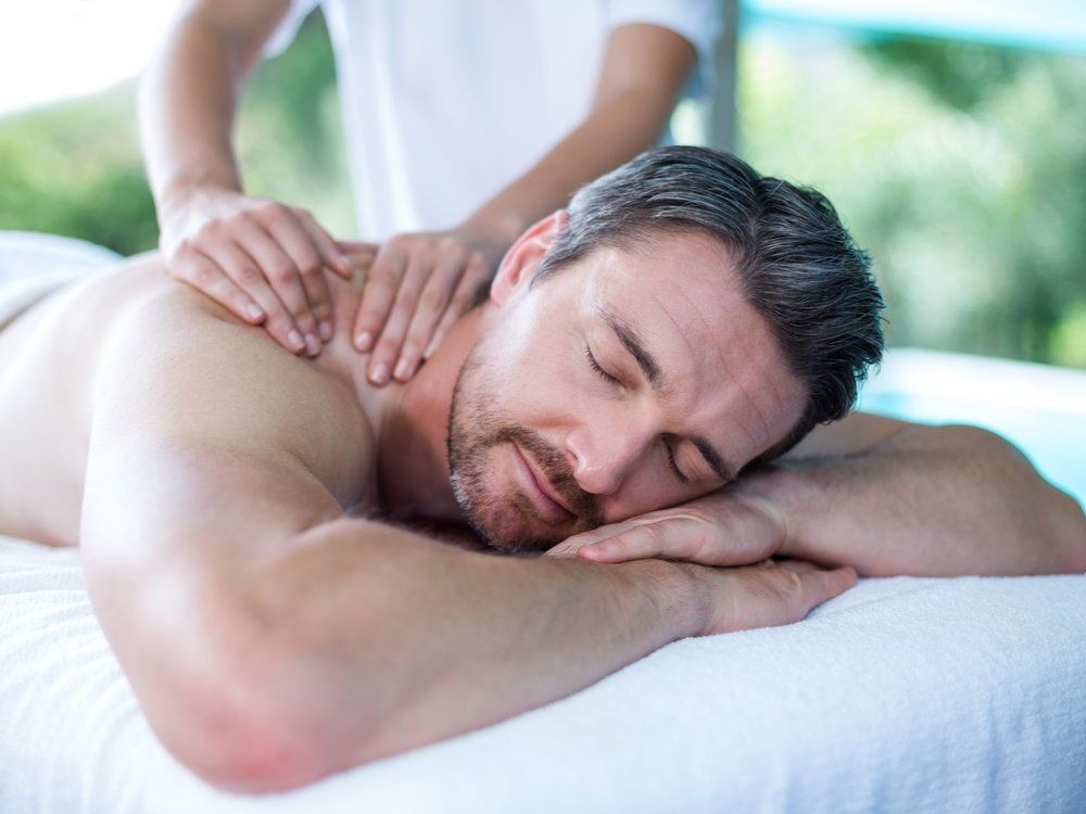 Mức giá niêm yết đã bao gồm trọn gói chưa?