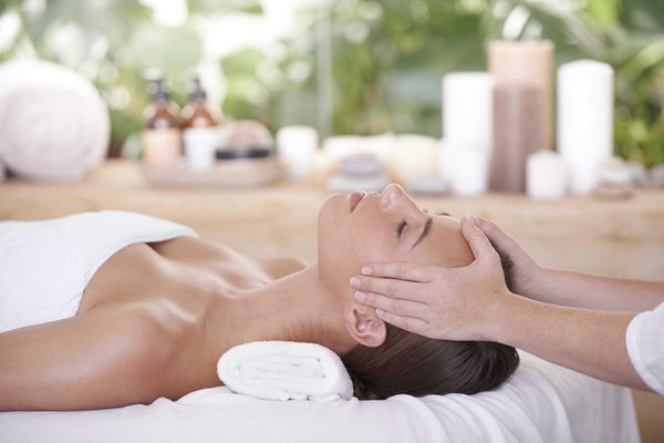 massage-thuy-dien-va-massage-mo-sau-3.png