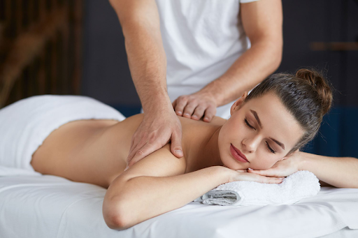 Lợi ích của massage với sức khỏe con người