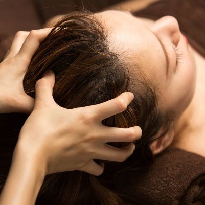 Massage đầu thư giãn chuyên nghiệp tại Massage nuru OSUKA