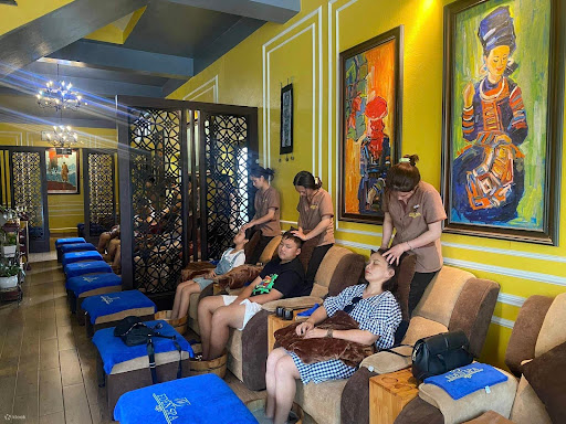 The Eden Spa là nơi phù hợp cho cả khách hàng nam và nữ muốn tìm đến sự thư giãn đúng nghĩa sau giờ làm