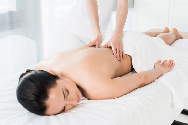 massage-nuru-hoa-bang-6.png